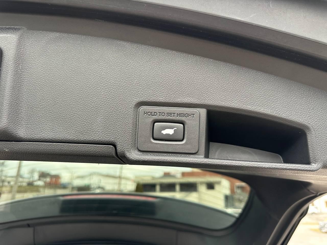 Acura RDX SH-AWD w/Advance Package 2019