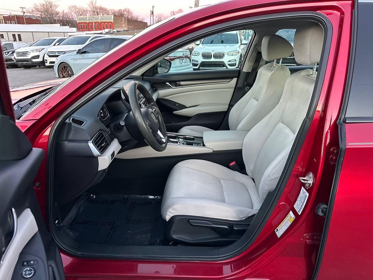 Honda Accord LX CVT 2018