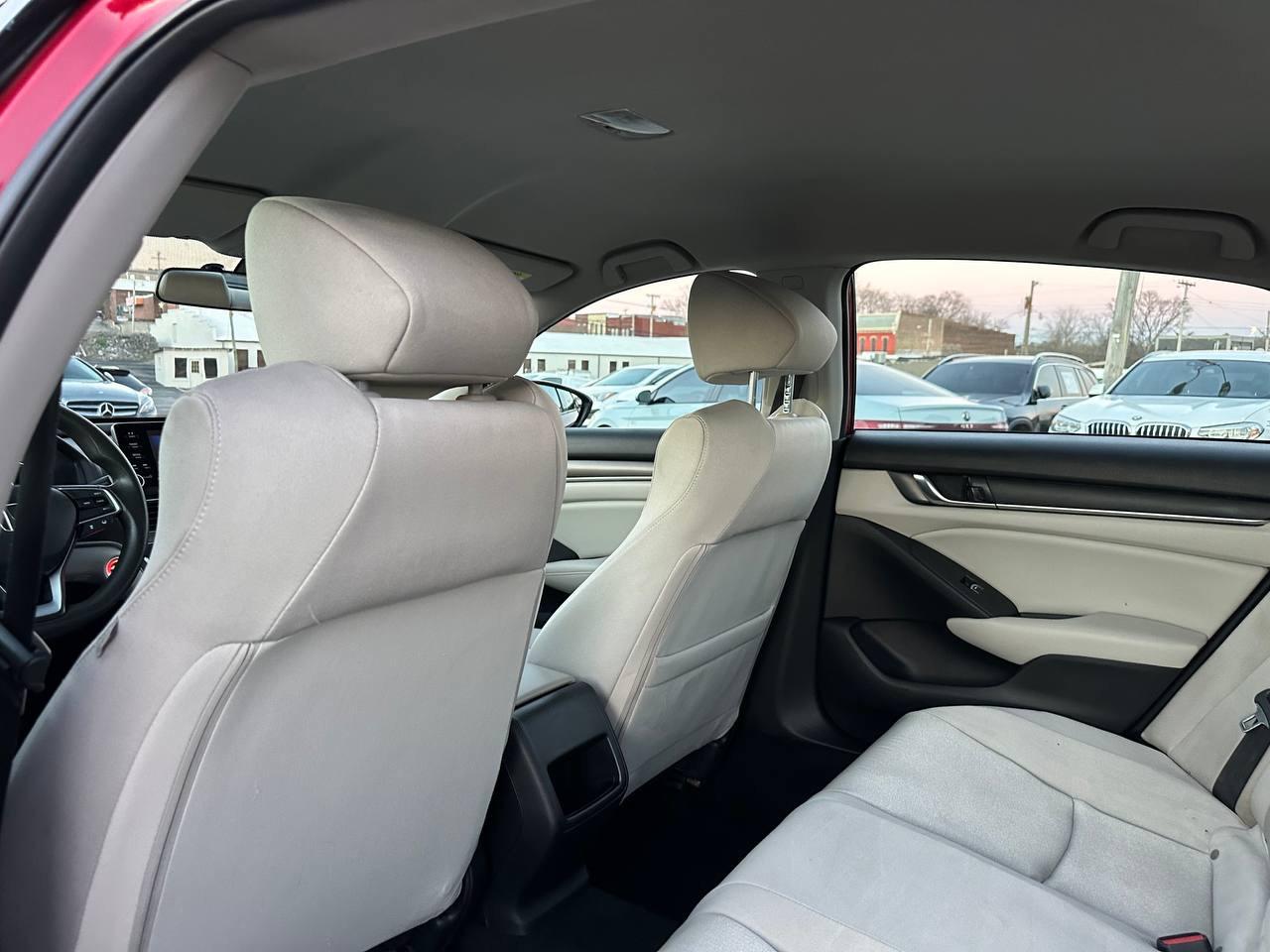 Honda Accord LX CVT 2018