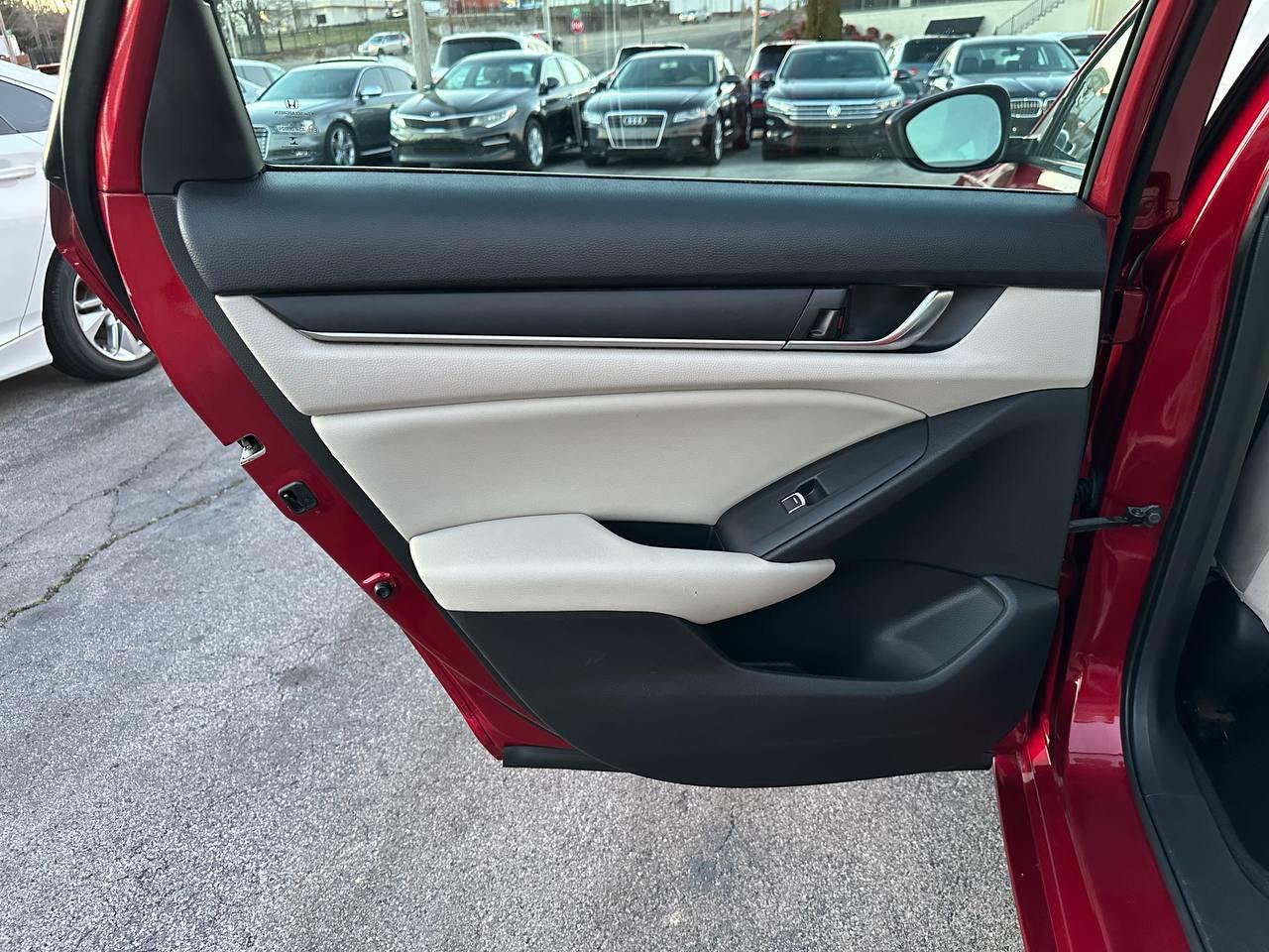 Honda Accord LX CVT 2018