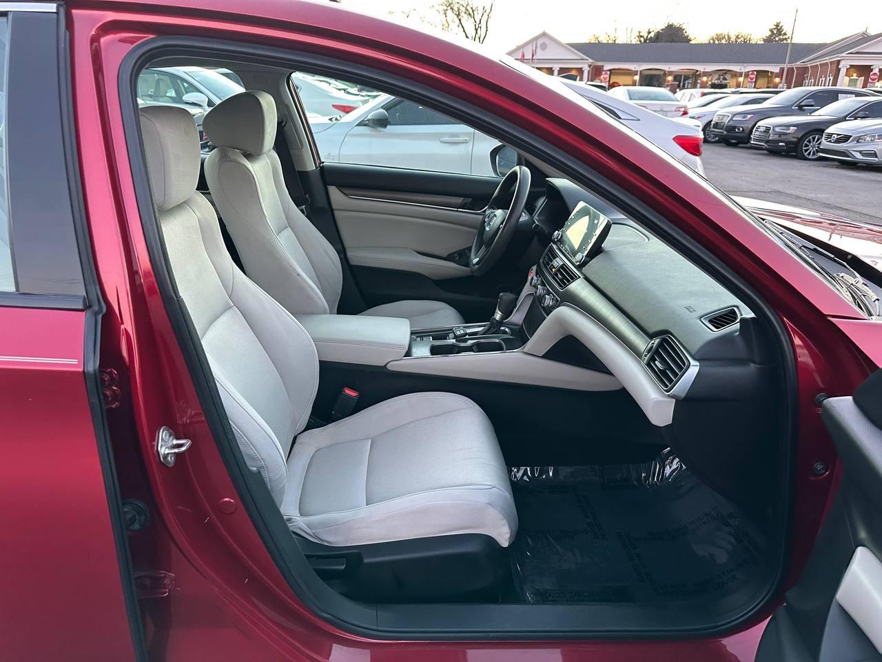 Honda Accord LX CVT 2018