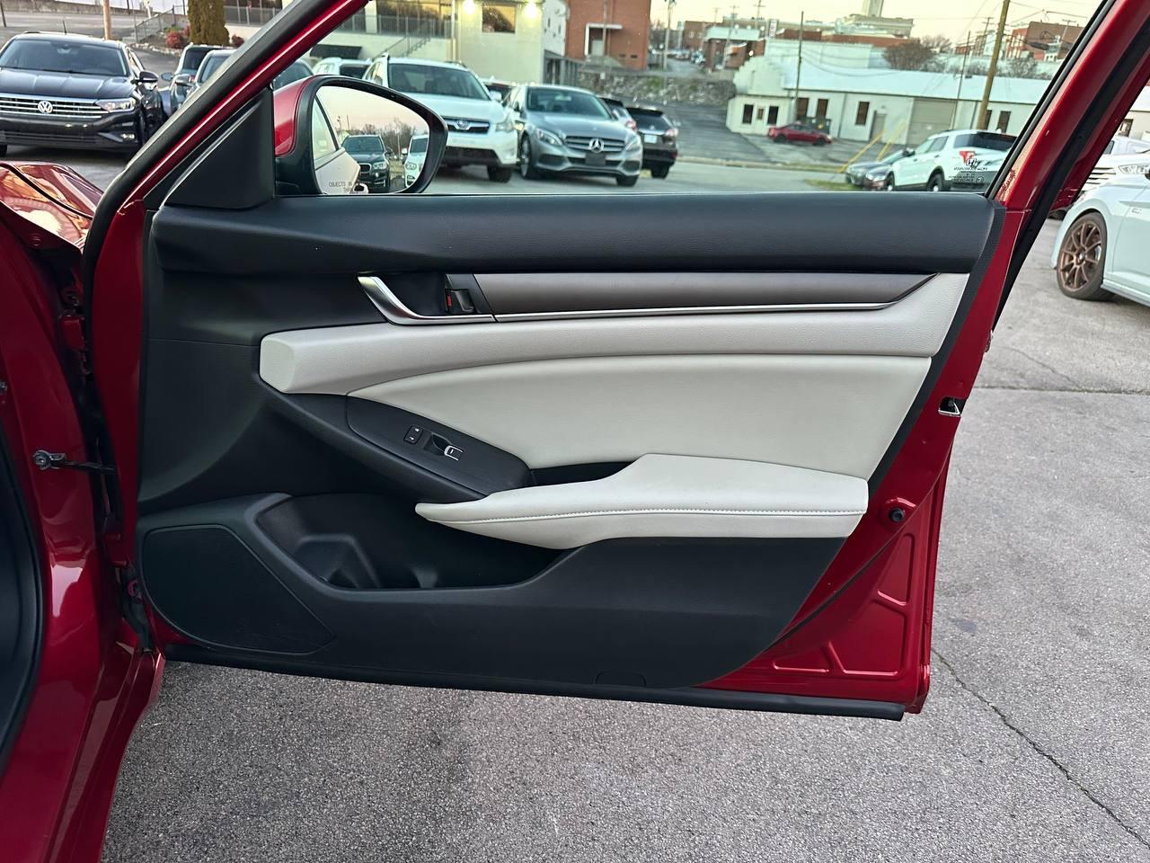 Honda Accord LX CVT 2018