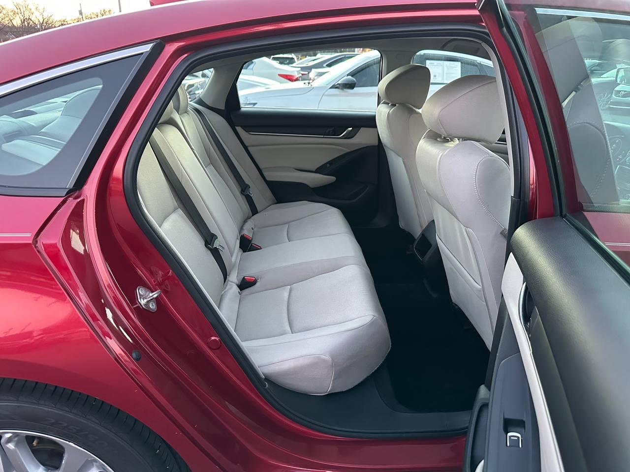 Honda Accord LX CVT 2018