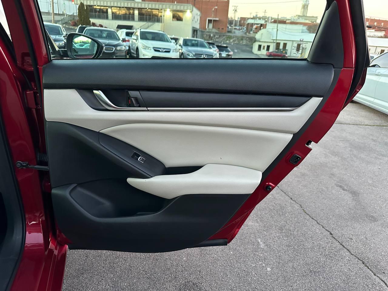 Honda Accord LX CVT 2018