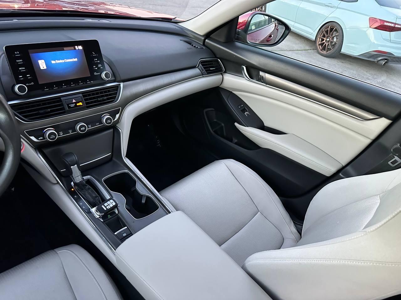 Honda Accord LX CVT 2018