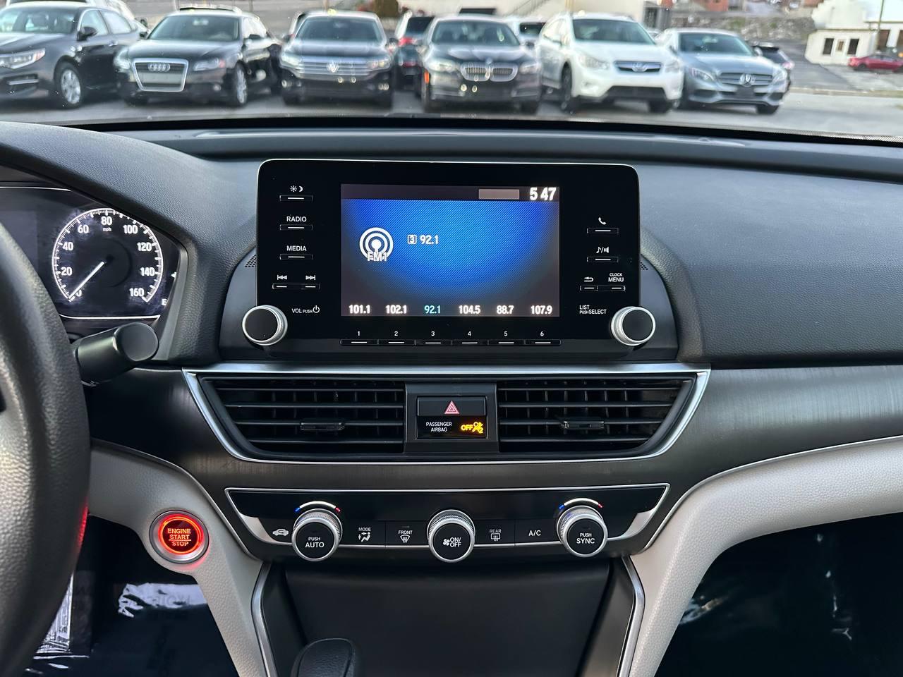 Honda Accord LX CVT 2018