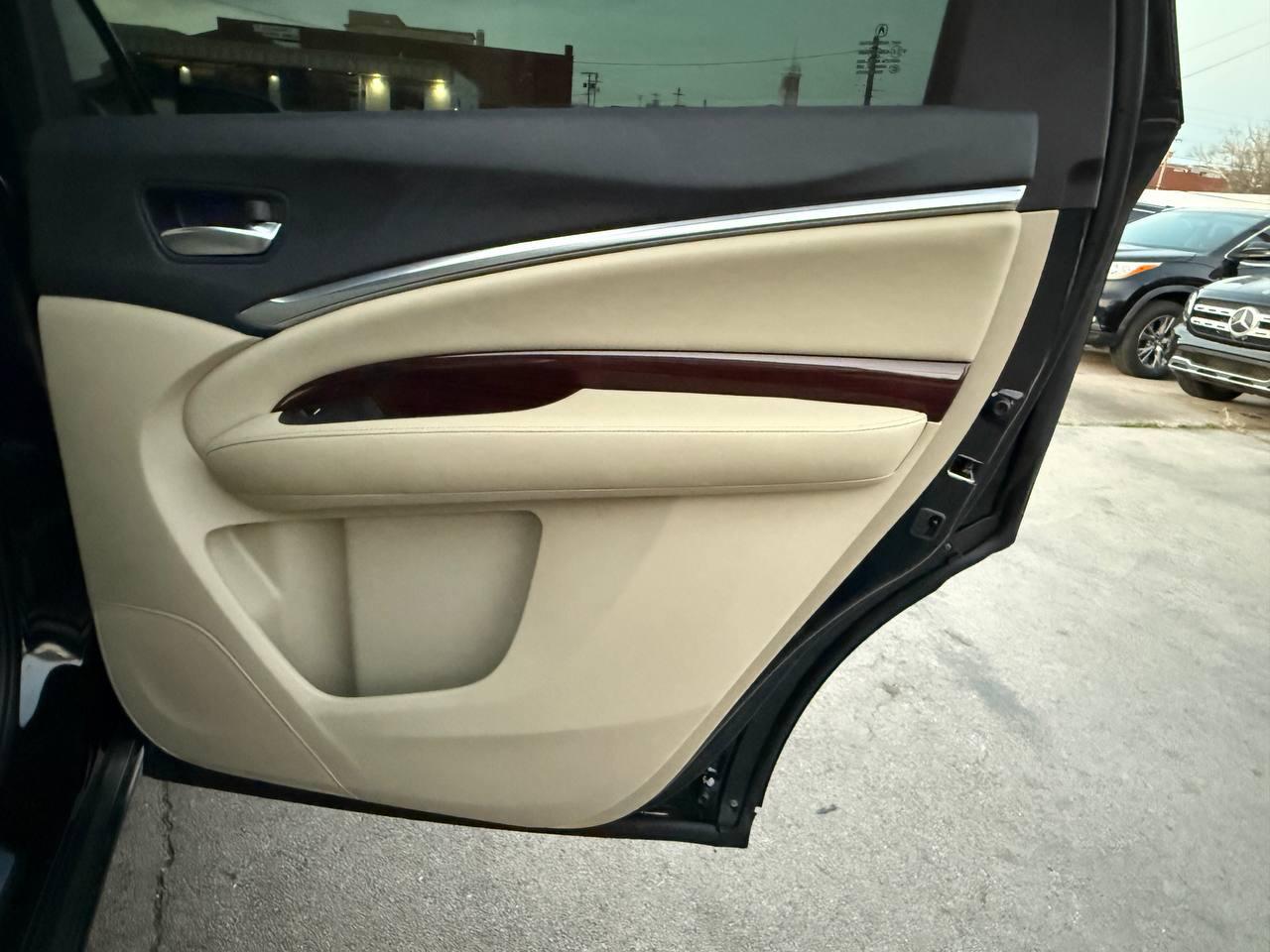 Acura MDX 6-Spd AT w/Tech Package 2014