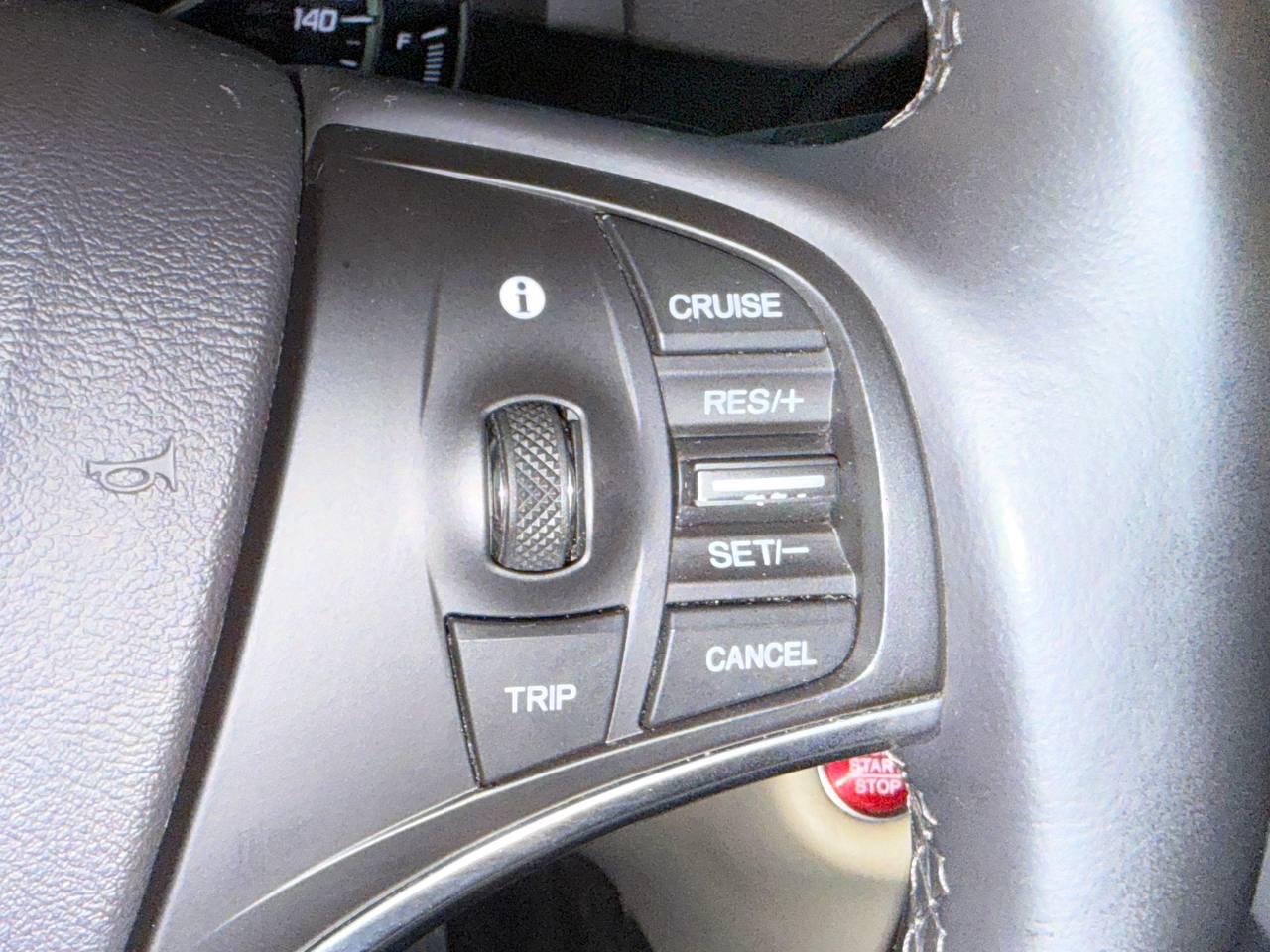 Acura MDX 6-Spd AT w/Tech Package 2014