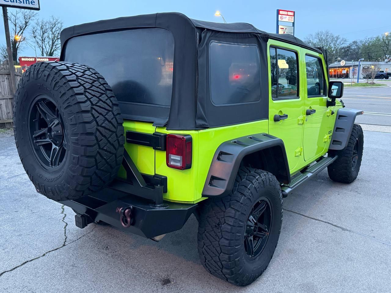 Jeep Wrangler Unlimited Sport 4WD 2013