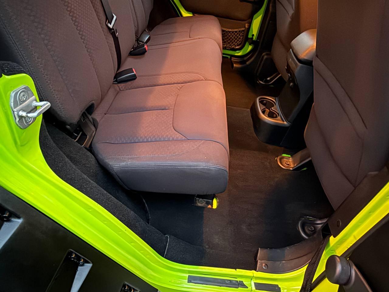 Jeep Wrangler Unlimited Sport 4WD 2013