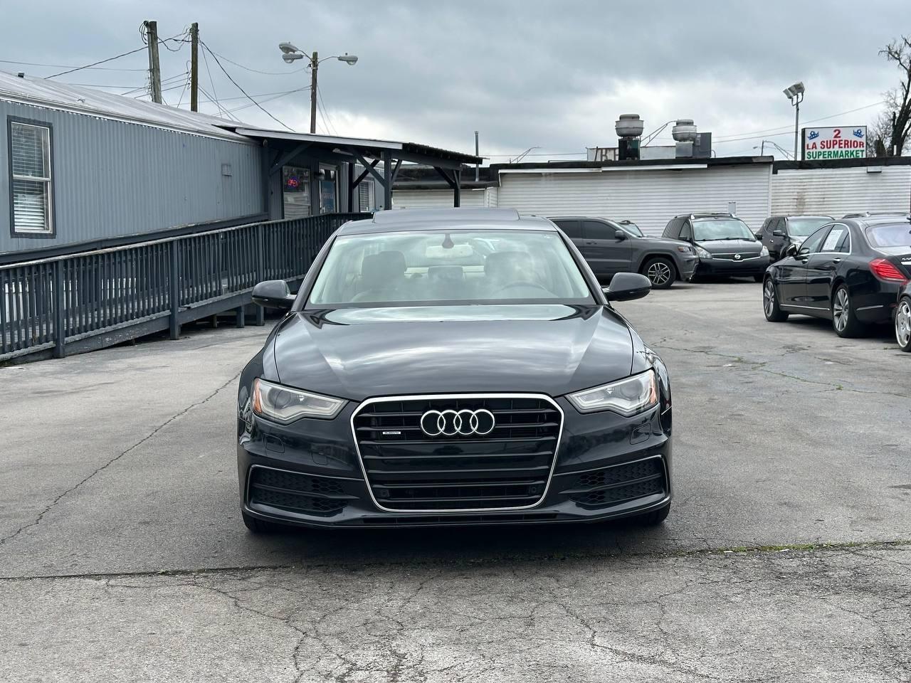 Audi A6 3.0T quattro Tiptronic 2012