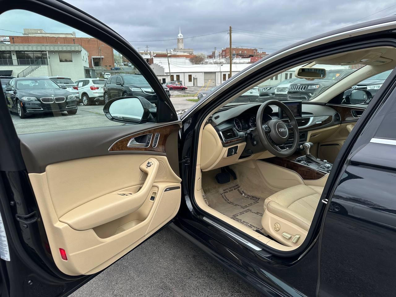 Audi A6 3.0T quattro Tiptronic 2012