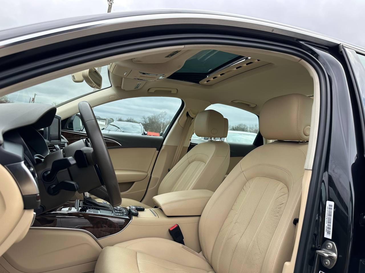 Audi A6 3.0T quattro Tiptronic 2012