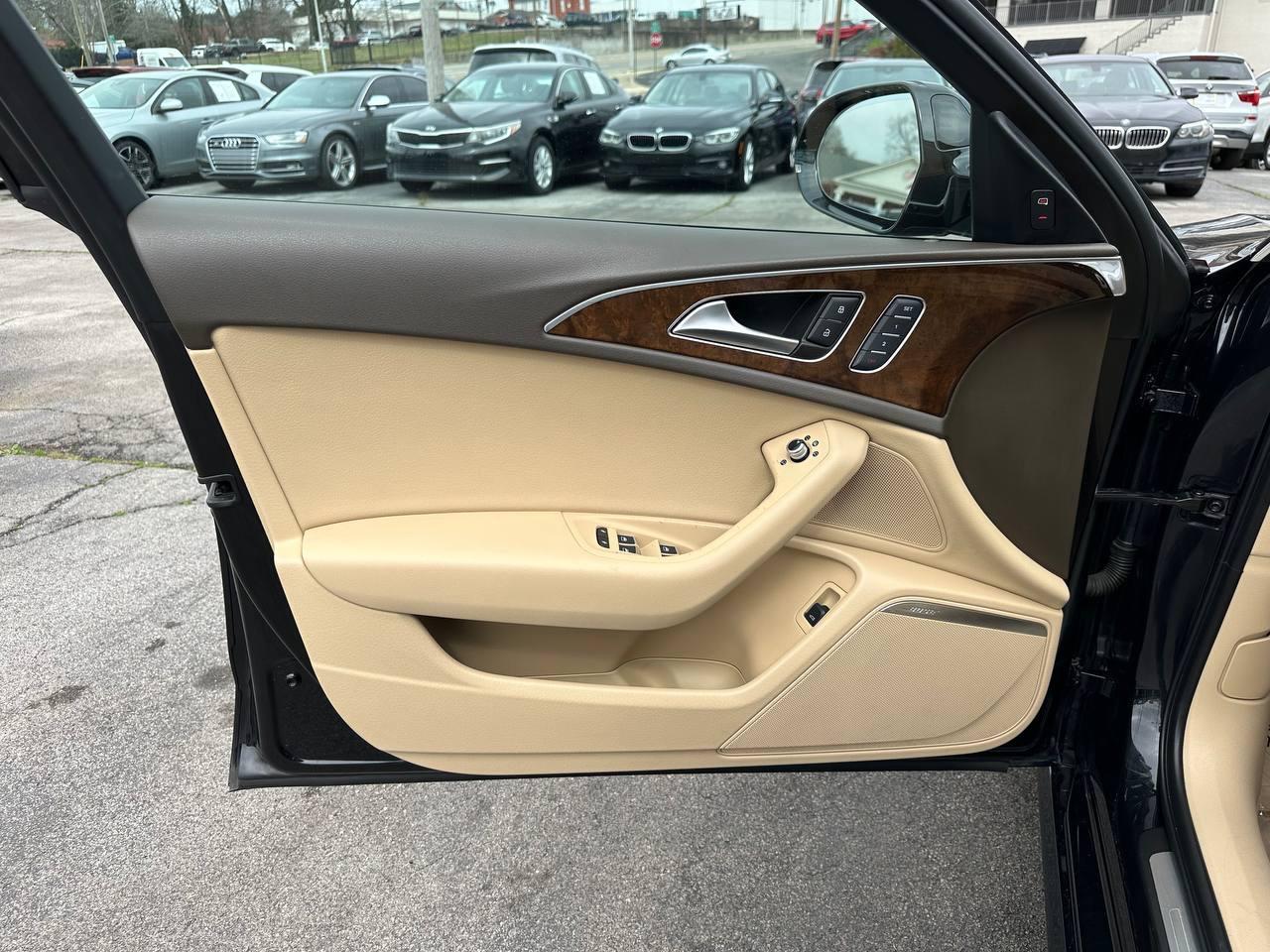 Audi A6 3.0T quattro Tiptronic 2012