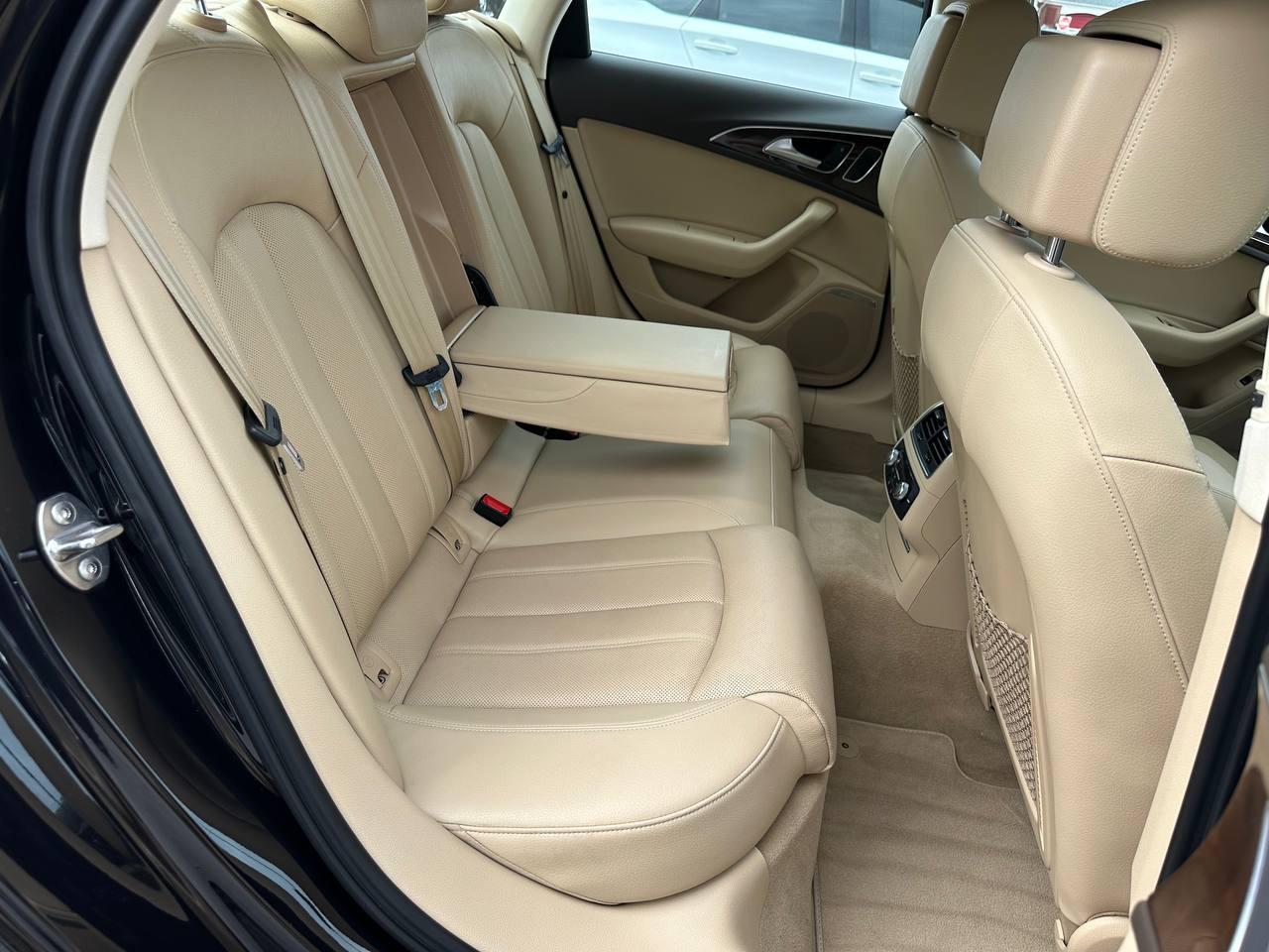 Audi A6 3.0T quattro Tiptronic 2012