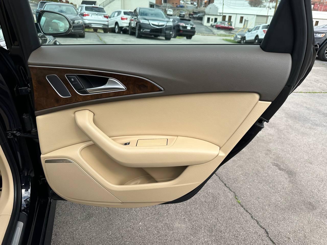 Audi A6 3.0T quattro Tiptronic 2012