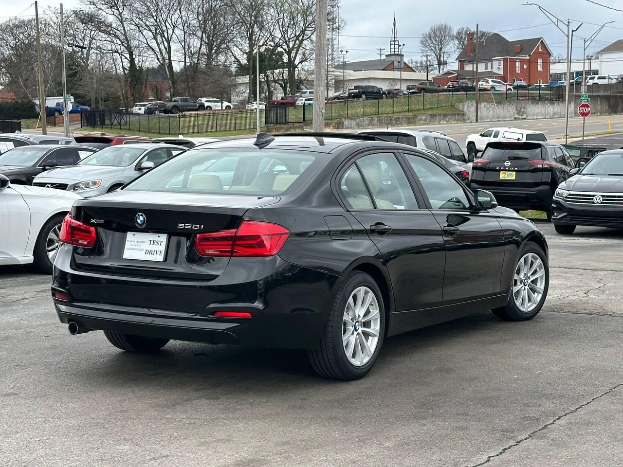 BMW 3-Series 320i xDrive Sedan 2018