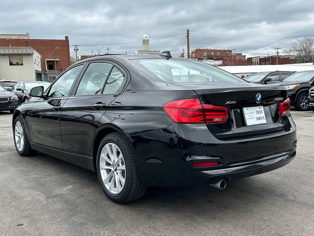 BMW 3-Series 320i xDrive Sedan 2018