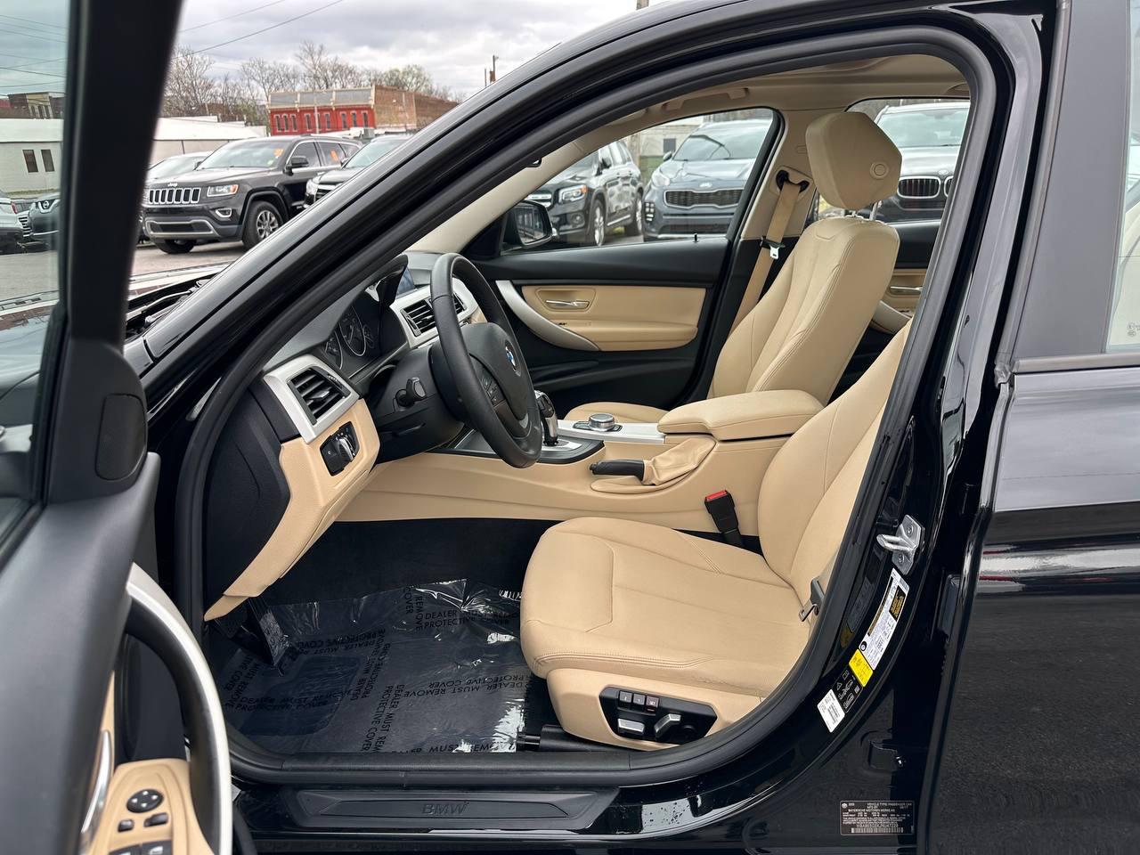 BMW 3-Series 320i xDrive Sedan 2018