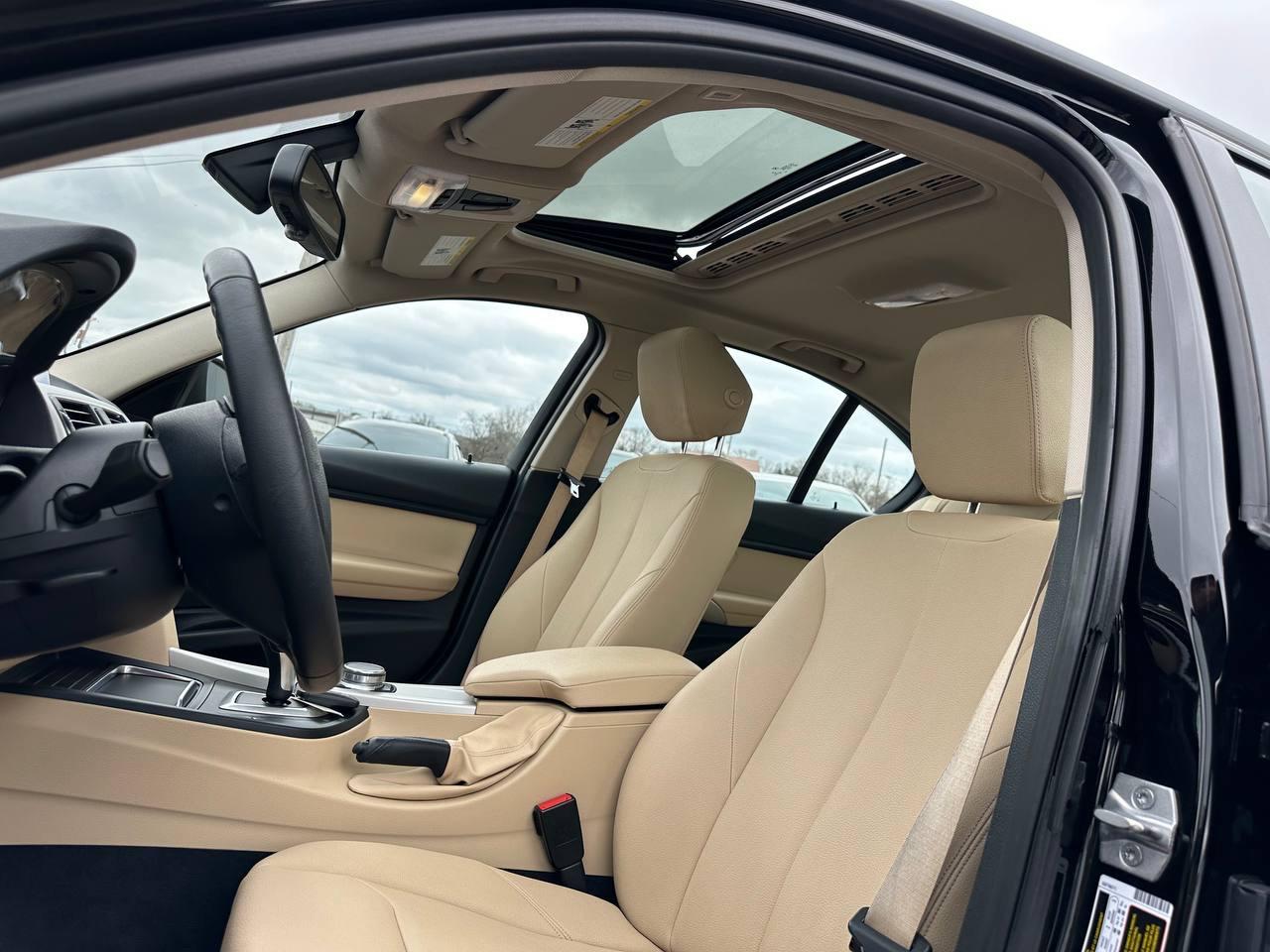 BMW 3-Series 320i xDrive Sedan 2018