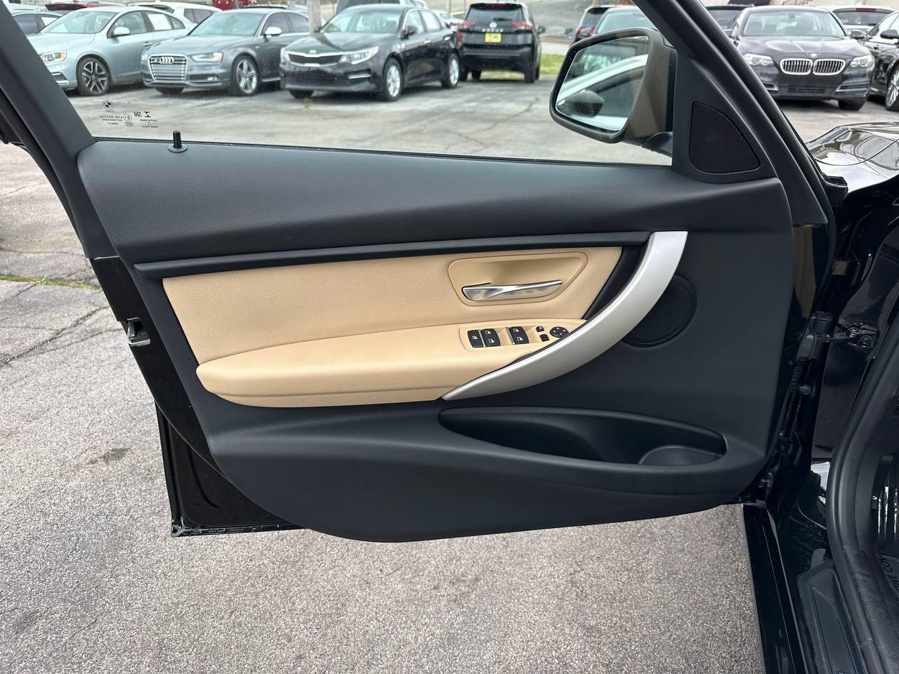 BMW 3-Series 320i xDrive Sedan 2018