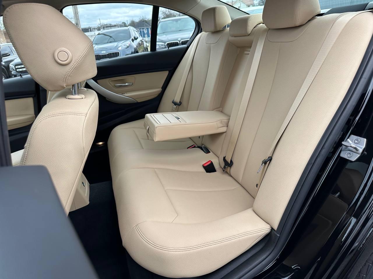 BMW 3-Series 320i xDrive Sedan 2018