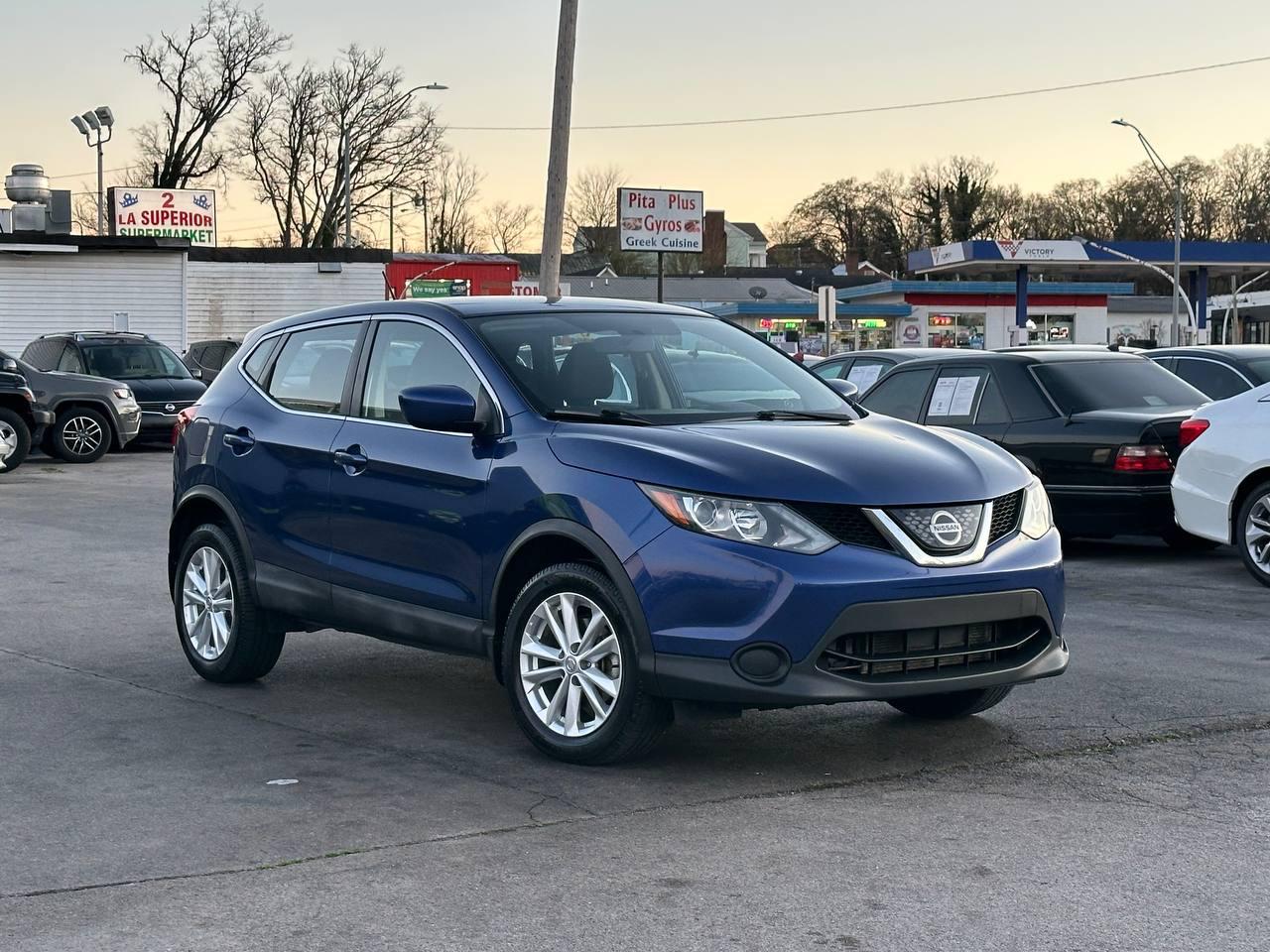 Nissan Rogue Sport S 2018