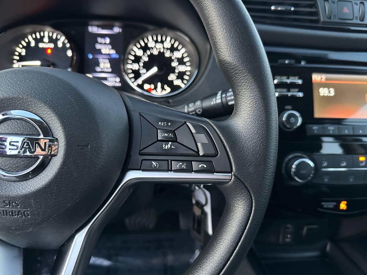 Nissan Rogue Sport S 2018