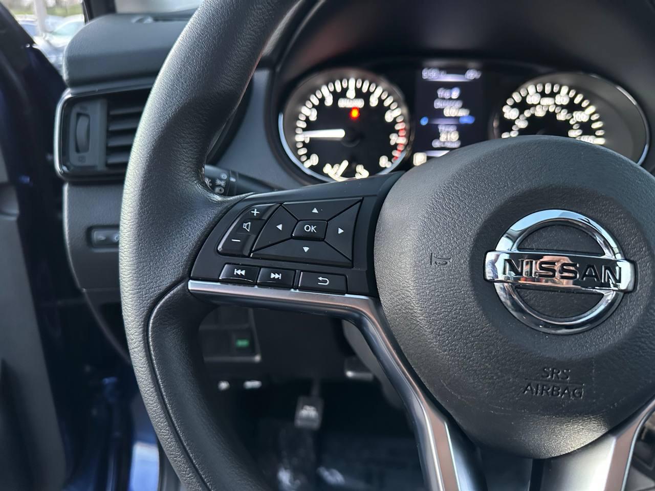 Nissan Rogue Sport S 2018