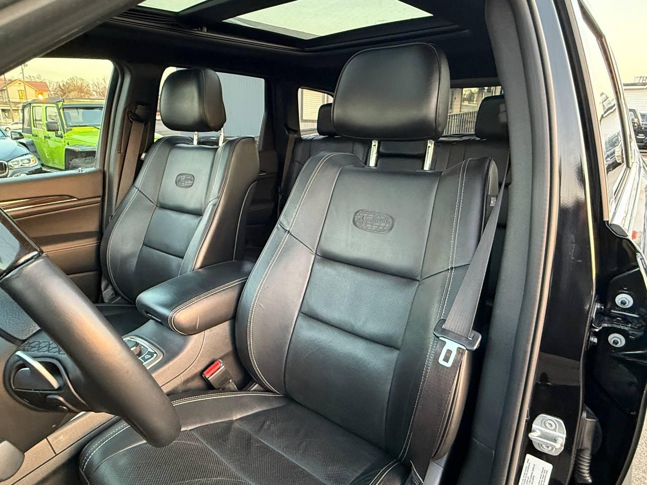 Jeep Grand Cherokee Overland 4WD 2014