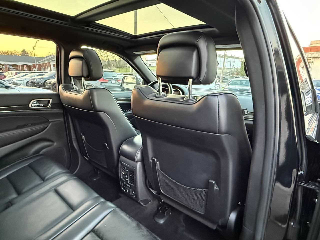 Jeep Grand Cherokee Overland 4WD 2014