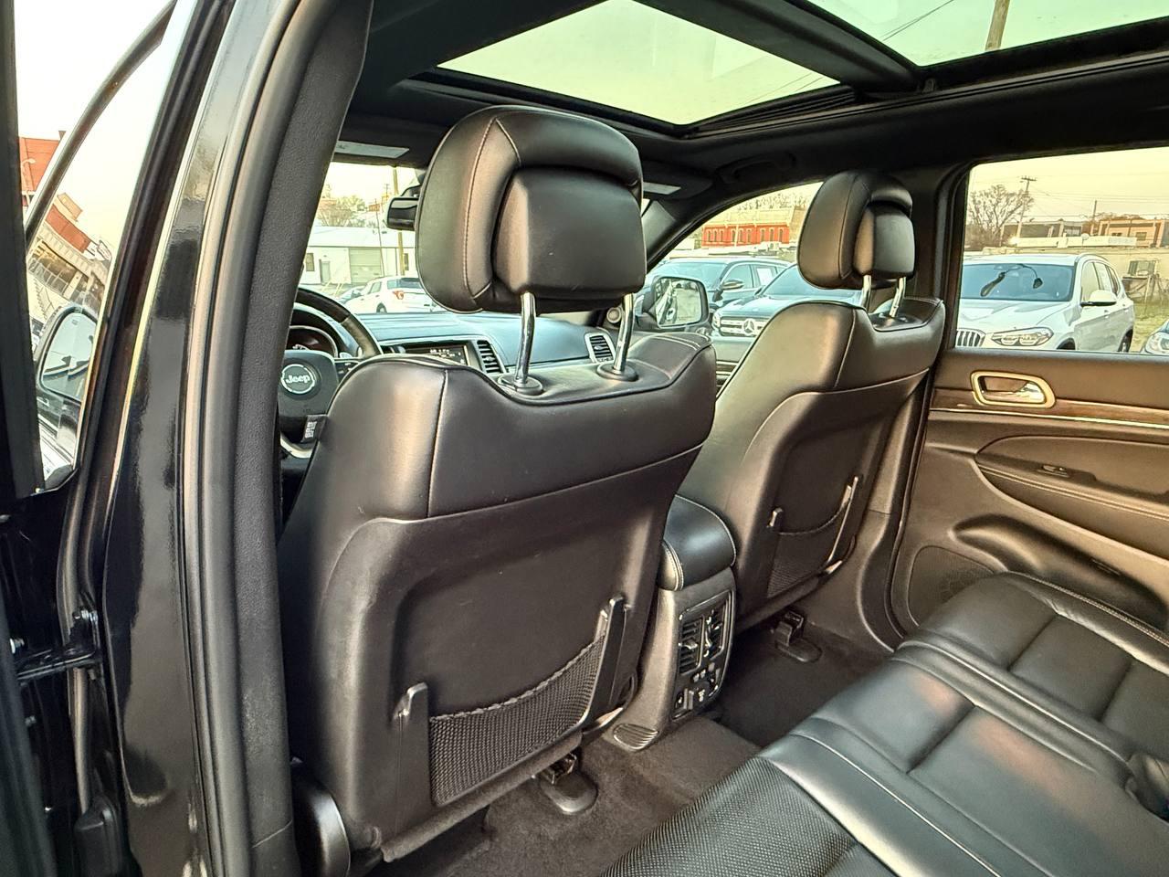 Jeep Grand Cherokee Overland 4WD 2014