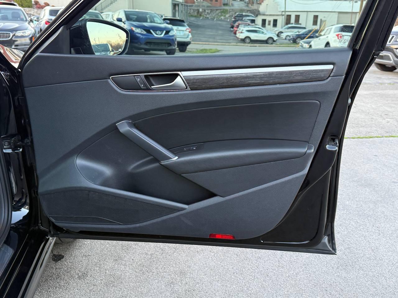 Volkswagen Passat SEL Premium 6A 2016