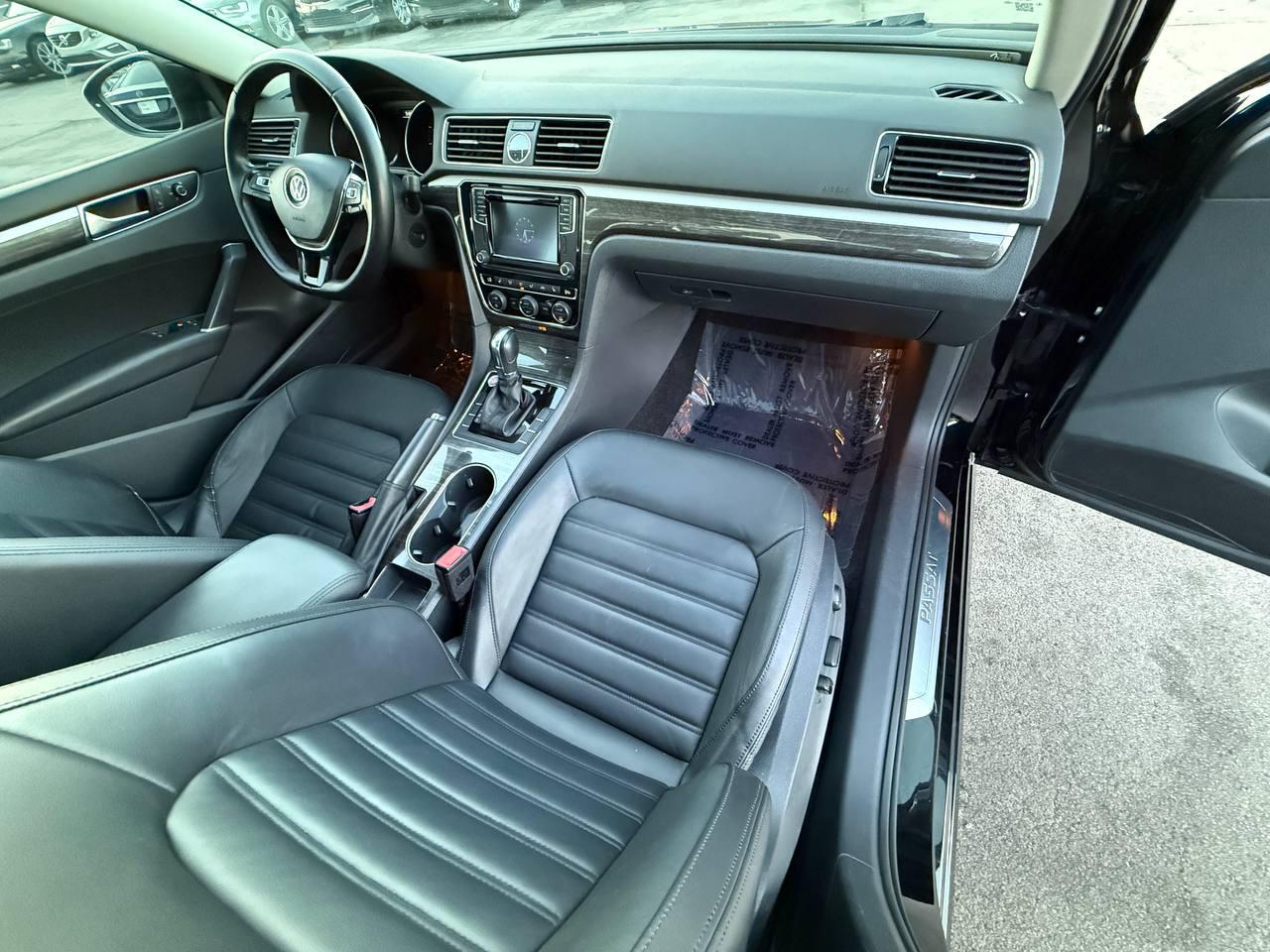 Volkswagen Passat SEL Premium 6A 2016