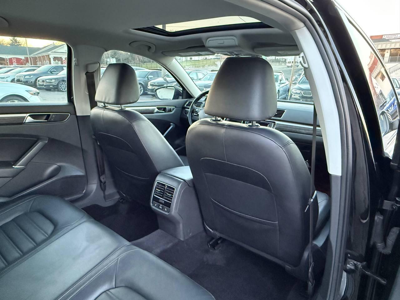 Volkswagen Passat SEL Premium 6A 2016