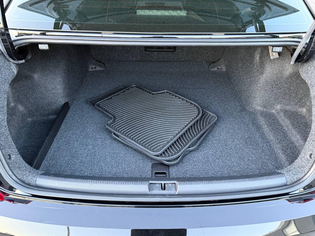 Volkswagen Passat SEL Premium 6A 2016