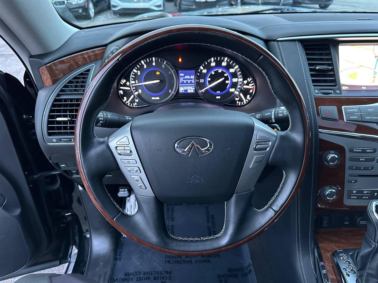 Infiniti QX80 LUXE 2019