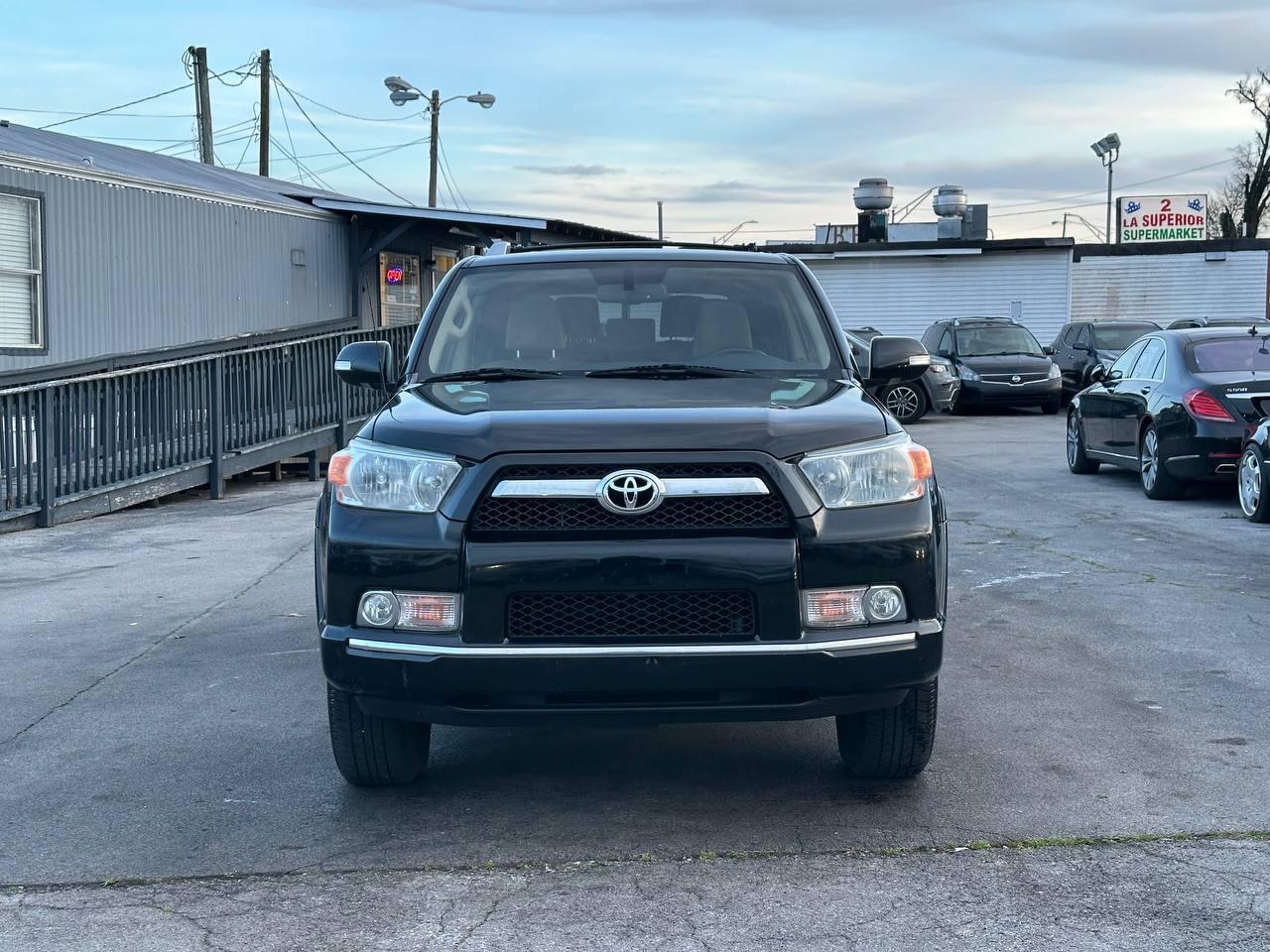 Toyota 4Runner SR5 4WD 2011