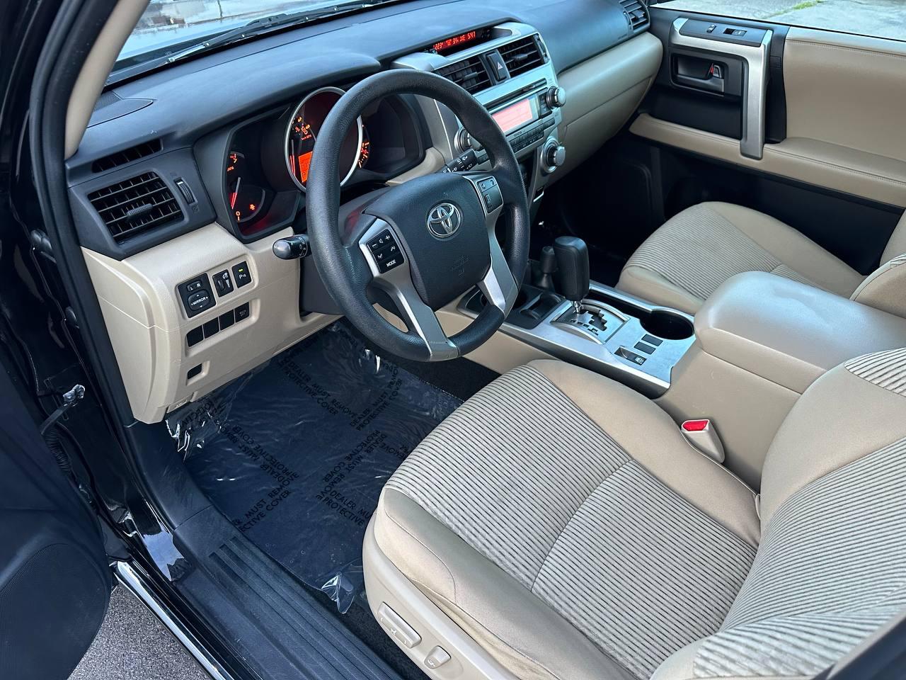 Toyota 4Runner SR5 4WD 2011