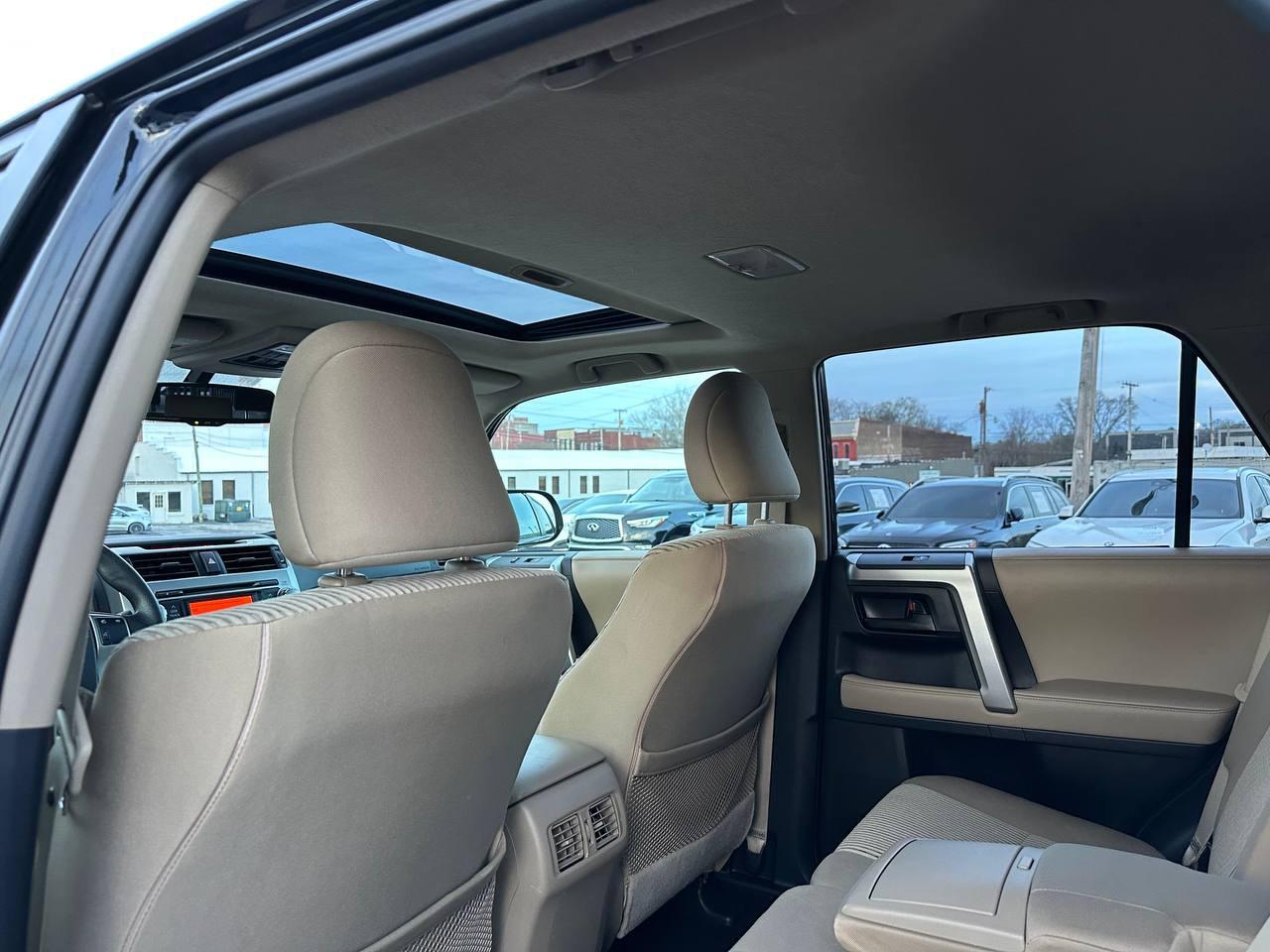 Toyota 4Runner SR5 4WD 2011