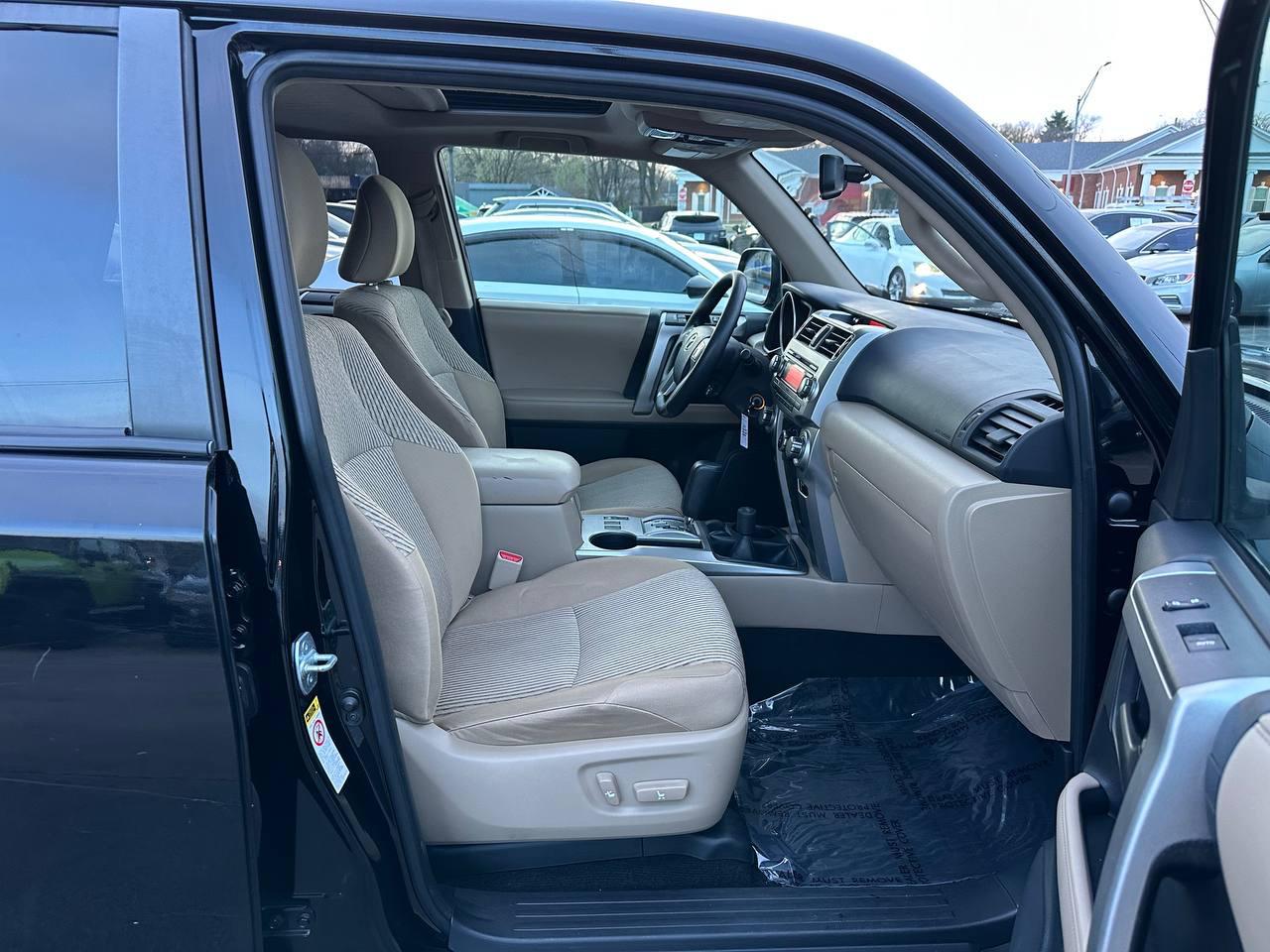 Toyota 4Runner SR5 4WD 2011