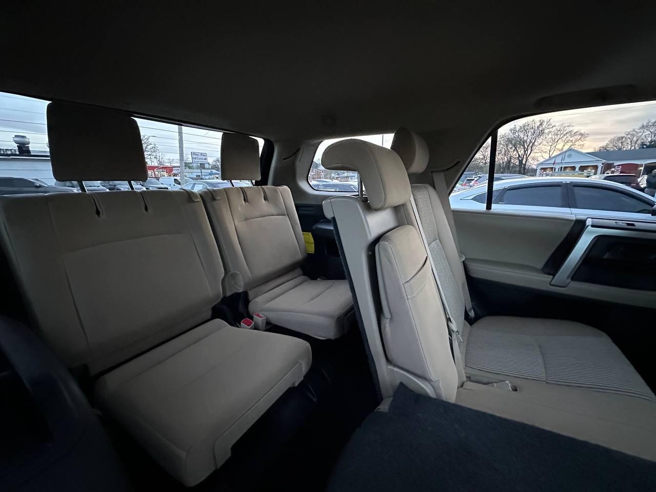 Toyota 4Runner SR5 4WD 2011