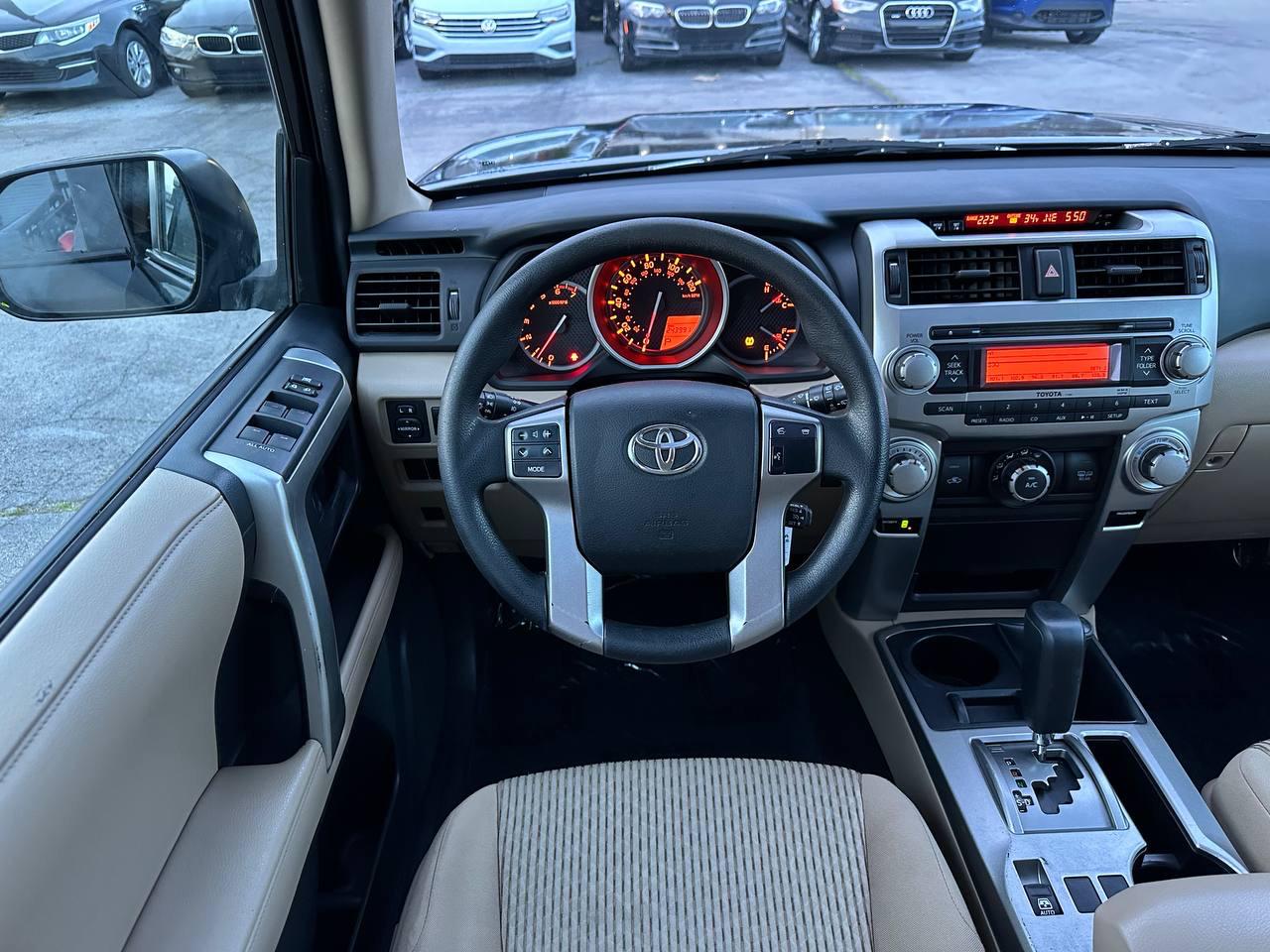 Toyota 4Runner SR5 4WD 2011
