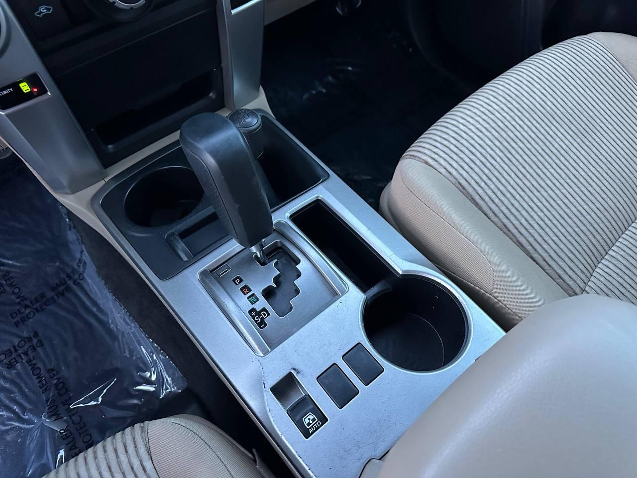 Toyota 4Runner SR5 4WD 2011