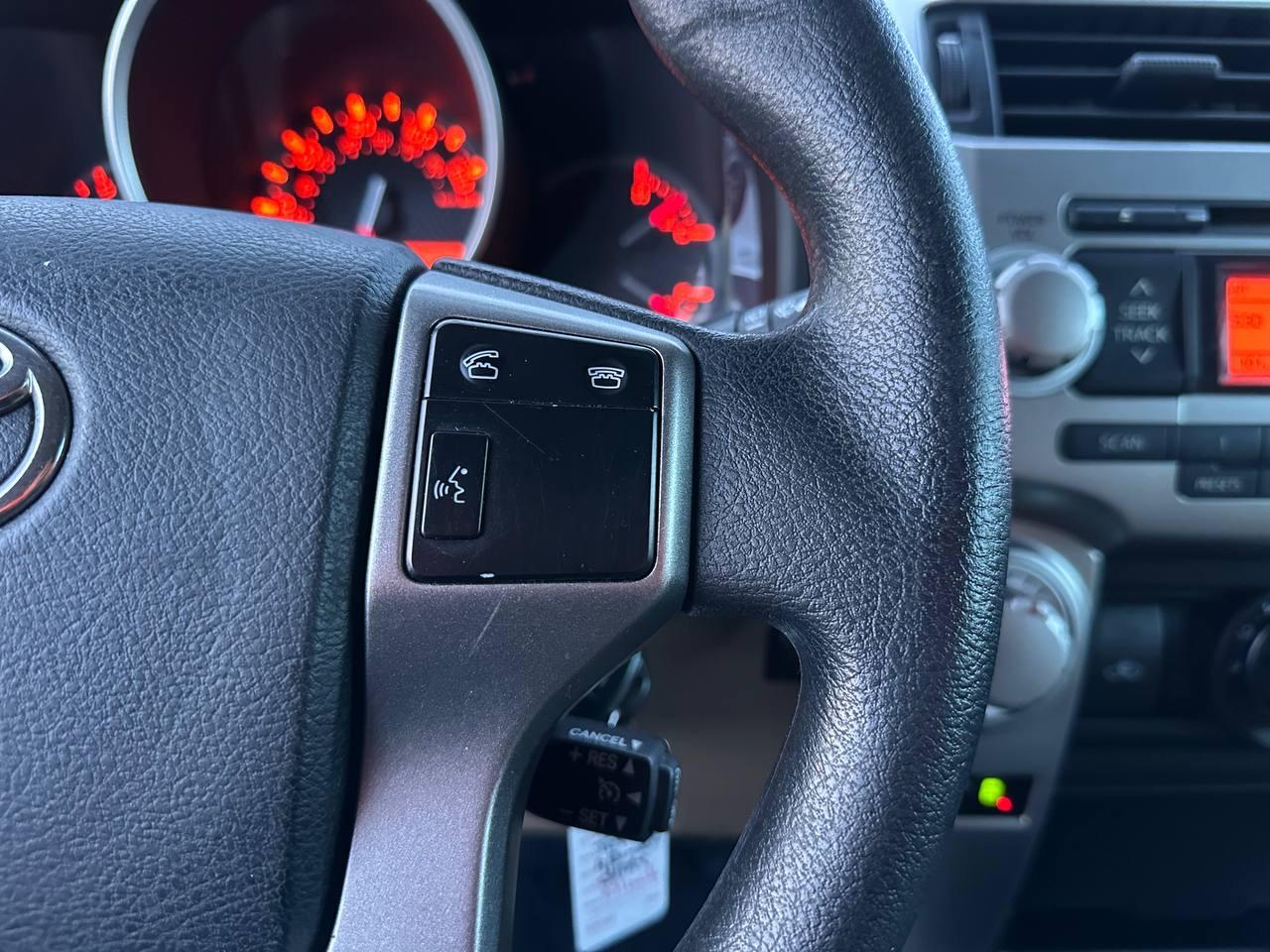 Toyota 4Runner SR5 4WD 2011