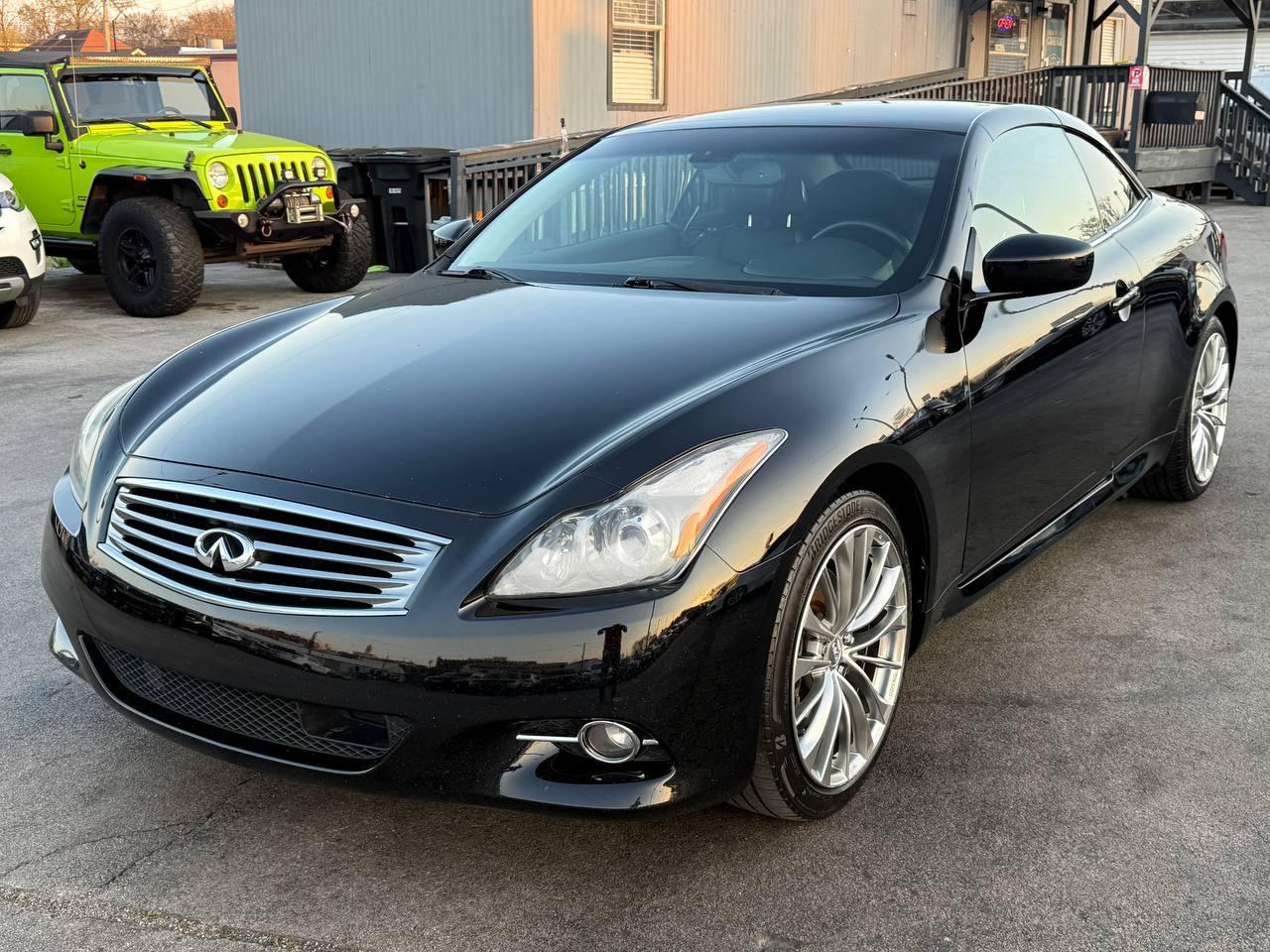 Infiniti G Convertible Base 2012