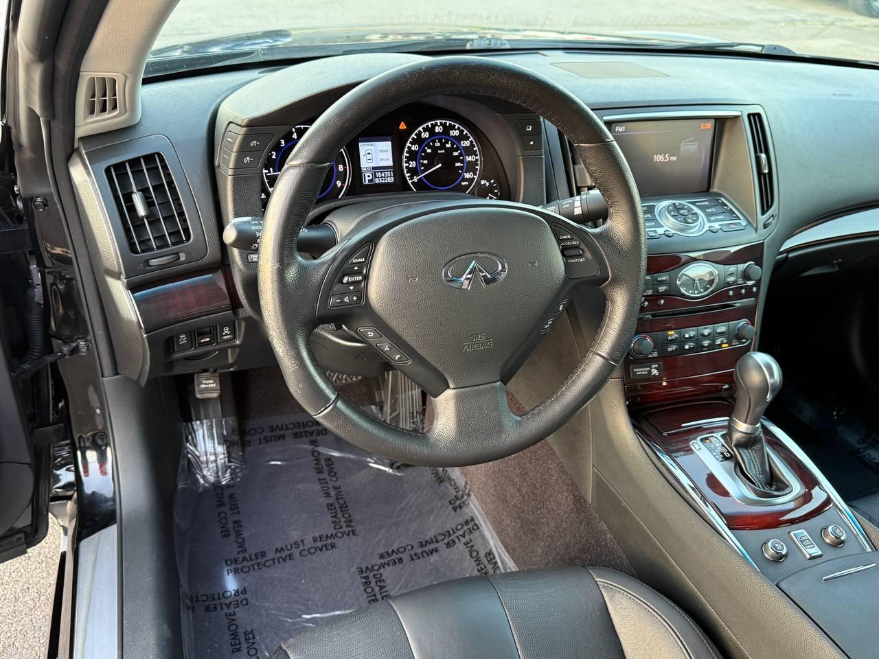 Infiniti G Convertible Base 2012