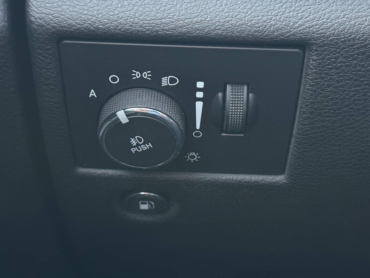 Jeep Grand Cherokee Limited 4WD 2014