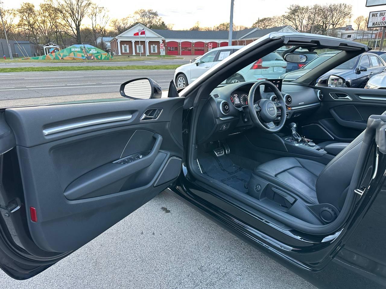 Audi A3 2.0T Premium Plus Cabriolet quattro S tronic 2015