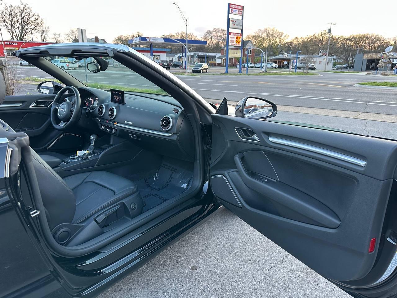 Audi A3 2.0T Premium Plus Cabriolet quattro S tronic 2015